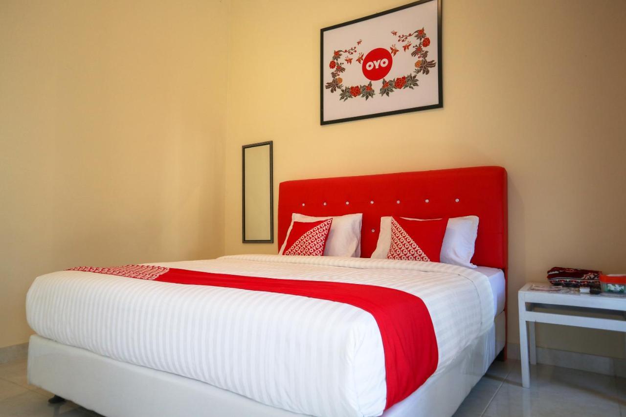 Oyo 2202 Delima Guest House Syariah Padang  Luaran gambar